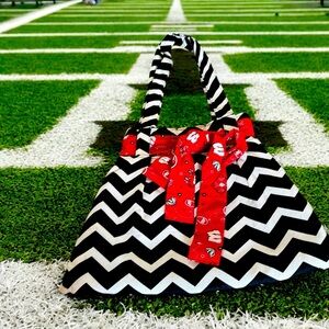 WISCONSIN BADGERS Handmade Chevron Red, White, & Black Canvas Bag Hand Crafted
